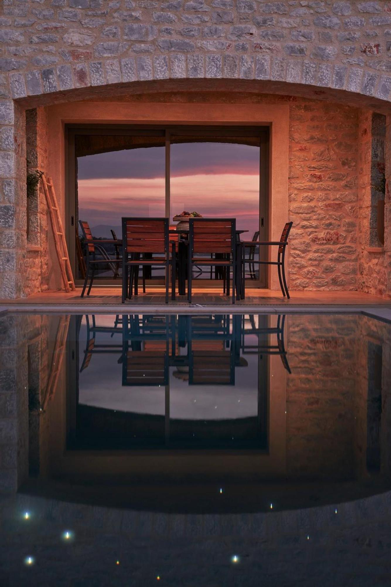 Beachfront Alassa Villas With Private Pools Kotronion  Exterior photo